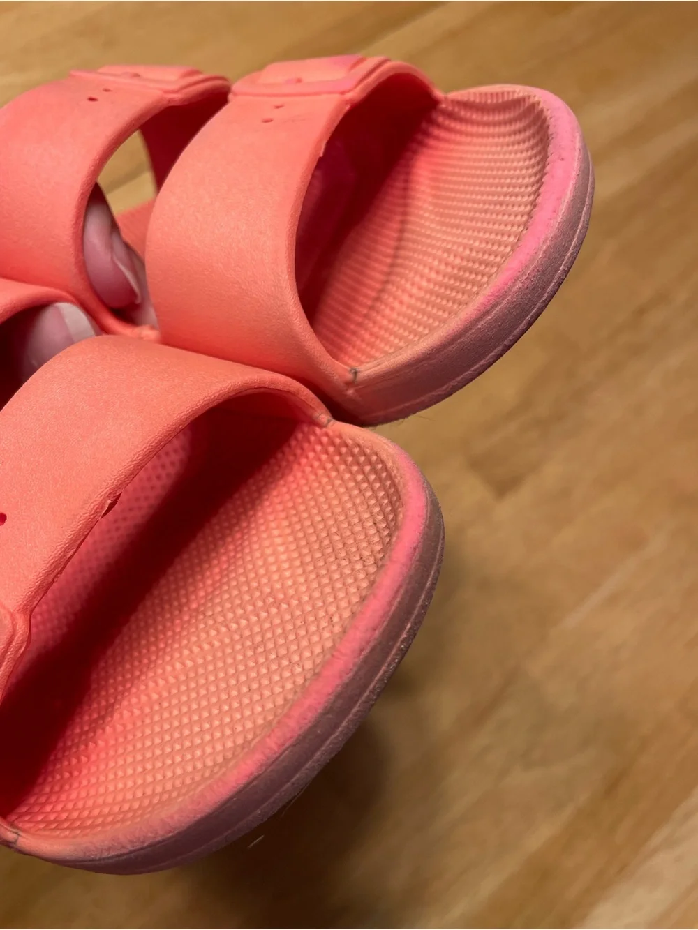 Freedom Moses Coral Pink Kids Slide Sandals